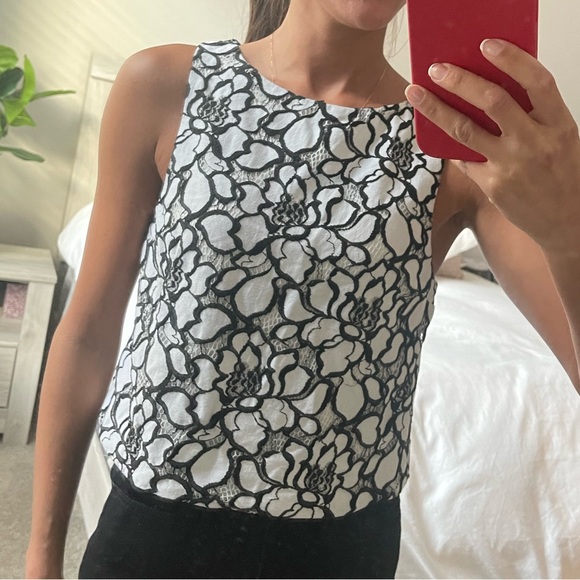 Floral Set - Picture 2 of 6